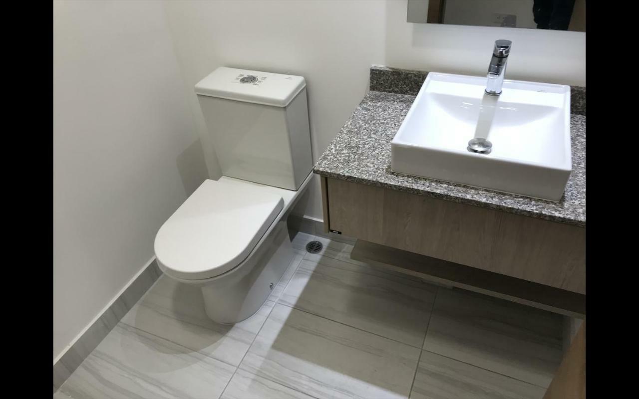 1410 Habitacion En Lujoso Departamento - Atelier Кито Екстериор снимка