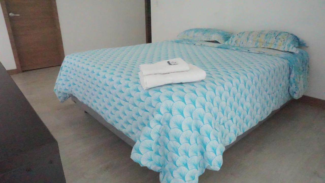 1410 Habitacion En Lujoso Departamento - Atelier Кито Екстериор снимка
